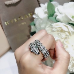 A simple and mature impression is wonderful Ring 2023SS BVLGARI Bvlgari